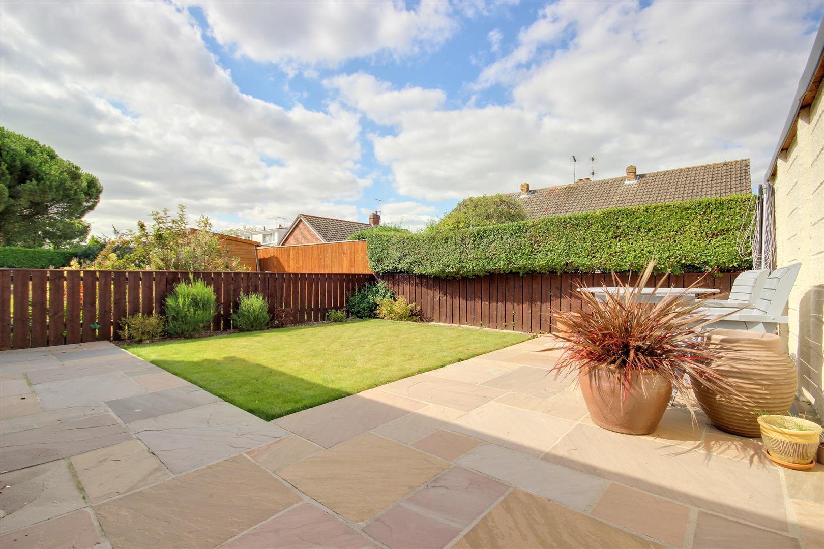 Barley Gate, Leven